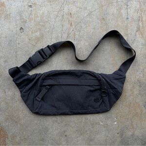 Lulu Black crossbody bag